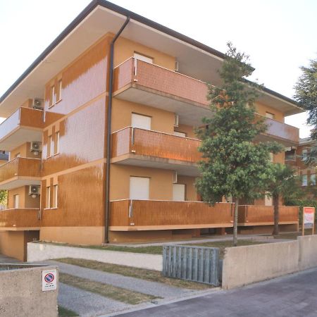 Carinzia Apartman Lignano Sabbiadoro Kültér fotó