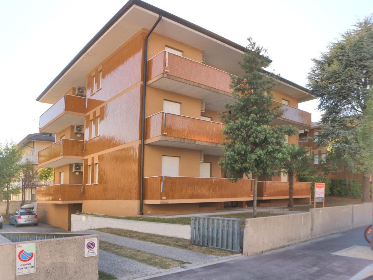 Carinzia Apartman Lignano Sabbiadoro Kültér fotó