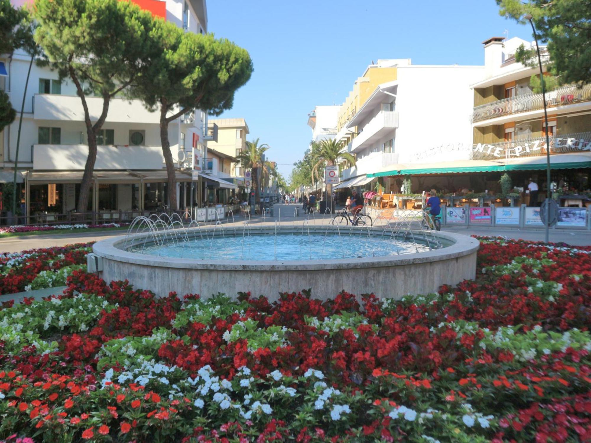 Carinzia Apartman Lignano Sabbiadoro Kültér fotó