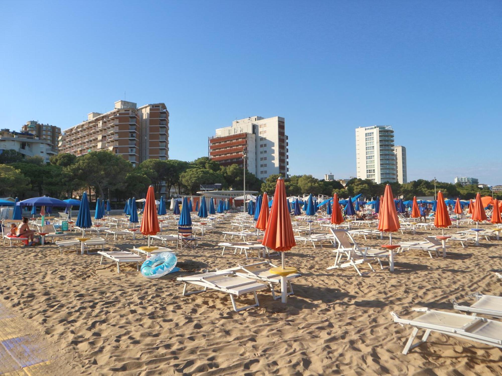 Carinzia Apartman Lignano Sabbiadoro Kültér fotó